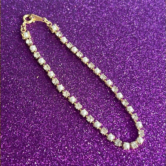 Petite Pearl & Rhinestone Bracelet, Antique - Picture 1 of 5